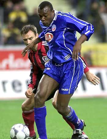 尽管赛事延 尽管赛事延